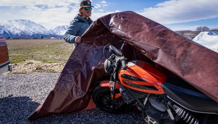 Hogyan válasszuk ki a legjobb teherponyvát a maximális védelem és tartósság érdekében